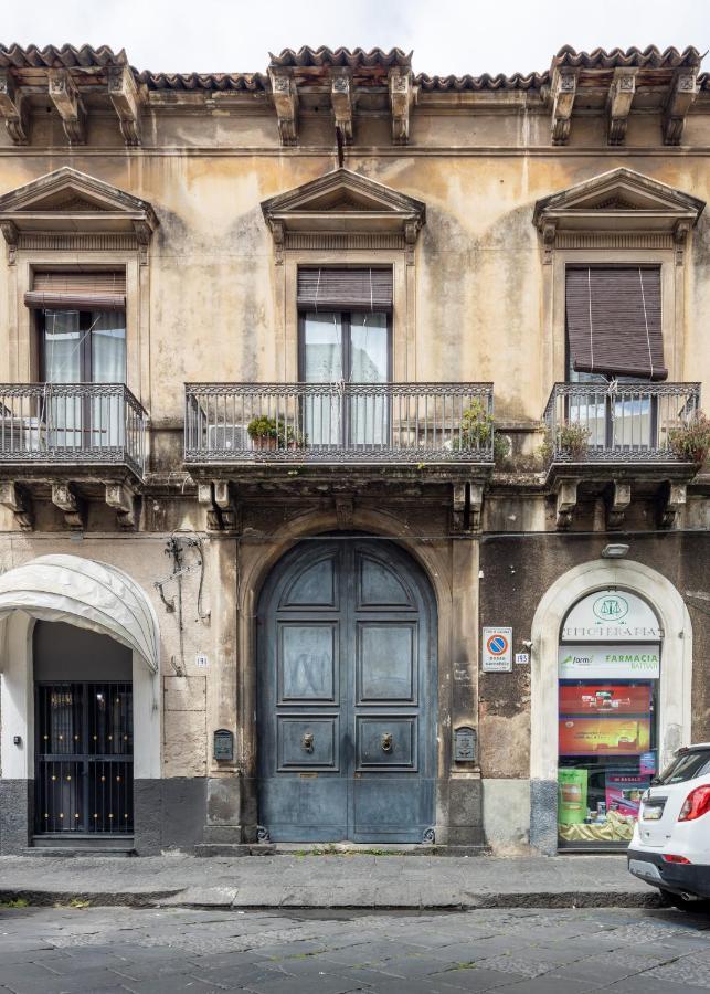 Catania City Center Historical Building Home Exteriör bild